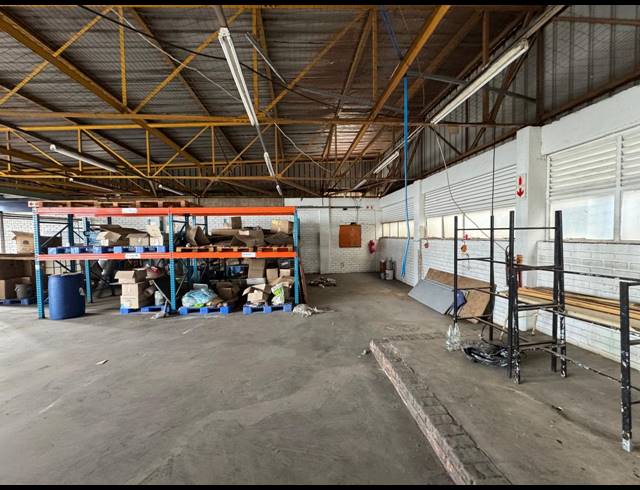 496M² WAREHOUSE TO LET IN WYNBERG